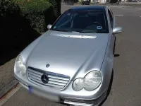 Gebraucht Mercedes C180 129 PS (94 kW) 2001 Silber Coupé