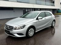 Gebraucht Mercedes A180 122 PS (89 kW) 2013 Silber Limousine