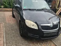 Gebraucht Skoda Roomster 105 PS (77 kW) 2008 Schwarz Van / Kleinbus