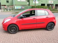 Gebraucht Toyota Yaris Cool 69 PS (50 kW) 2008 Rot Kleinwagen