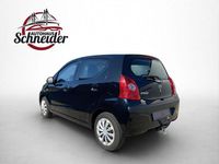 Gebraucht Nissan Pixo 68 PS (50 kW) 2013 Schwarz Kleinwagen