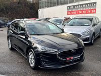Gebraucht Ford Focus Cool & Connect 125 PS (91 kW) 2022 Schwarz Limousine