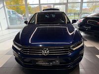 Gebraucht VW Passat Highline 220 PS (161 kW) 2017 Blau Limousine