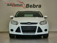 Gebraucht Ford Focus 101 PS (74 kW) 2014 Weiß Limousine