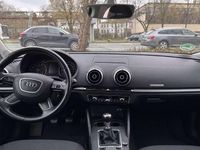 Gebraucht Audi A3 Attraction 125 PS (91 kW) 2016 Schwarz Kleinwagen