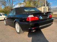 Gebraucht BMW 325 192 PS (141 kW) 2004 Schwarz Cabrio