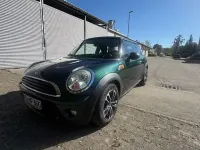 Usado Mini ONE 75 HP (55 kW) 2009 Verde Citadino
