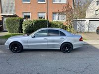 Gebraucht Mercedes E220 150 PS (110 kW) 2004 Grau Limousine