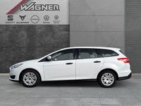 Gebraucht Ford Focus Ambiente 101 PS (74 kW) 2015 Weiss Kombi