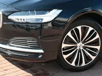 Gebraucht Volvo V90 Core 349 PS (256 kW) 2022 Black stone Kombi