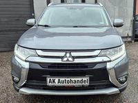 Gebraucht Mitsubishi Outlander 150 PS (110 kW) 2016 Grau SUV