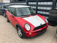 Usata Mini ONE 90 CV (66 kW) 2002 Rosso Utilitaria