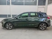 Neu Hyundai i30 Style 150 PS (110 kW) 2026 Cypress green t2p Limousine