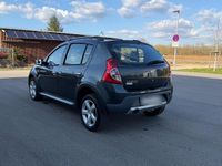 Gebraucht Dacia Sandero Stepway 87 PS (63 kW) 2010 Silber Kleinwagen