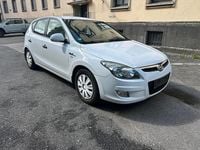 Gebraucht Hyundai i30 109 PS (80 kW) 2010 Limousine