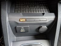 Neu Ford Tourneo Courier Titanium 125 PS (91 kW) 2025 Schwarz Van / Kleinbus