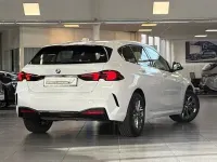Używany BMW 120 Shadowline 170 KM (125 kW) 2025 Biały Hatchback