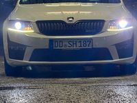 Gebraucht Skoda Octavia vRS 187 PS (137 kW) 2016 Weiß Kleinwagen