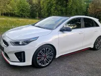 Używany Kia Ceed GT GT 204 KM (150 kW) 2019 Biały Sedan/Limuzyna