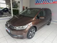 Gebraucht VW Touran Comfortline 150 PS (110 kW) 2016 Braun Van / Kleinbus