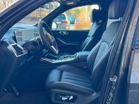 Neu BMW X7 Efficient Dynamics 352 PS (258 kW) 2025 Manhattan metallic SUV