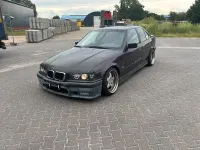 Gebraucht BMW 320 M Sport 150 PS (110 kW) 1995 Violet Limousine