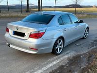 Gebraucht BMW 525 218 PS (160 kW) 2006 Silber Limousine