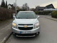 Gebraucht Chevrolet Orlando 167 PS (122 kW) 2014 Silber Van / Kleinbus