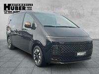 Neu Hyundai Staria Signature 160 PS (117 kW) 2025 Schwarz metallic Van / Kleinbus