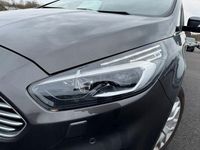 Gebraucht Ford S-MAX Titanium 160 PS (117 kW) 2017 Grau Van / Kleinbus