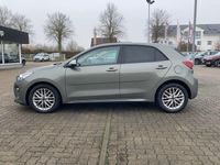 Gebraucht Kia Rio DREAM-TEAM Edition 101 PS (74 kW) 2018 Grau Limousine