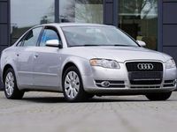 Gebraucht Audi A4 Comfort 131 PS (96 kW) 2006 Silbersee/lichtsilber Limousine