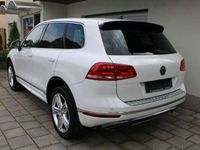 gebraucht VW Touareg 3.0 V6 TDI R-line Panorama Leder Navigation BiXeno