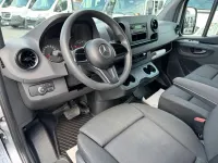 Gebraucht Mercedes Sprinter 163 PS (119 kW) 2019 Silber Van