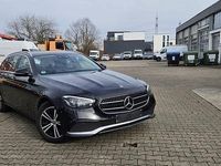 Gebraucht Mercedes E220 200 PS (147 kW) 2022 Schwarz Kombi
