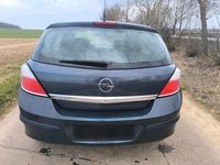 Gebraucht Opel Astra 90 PS (66 kW) 2006 Grau Limousine