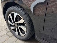 Gebraucht VW e-up! Active 61 kW (83 PS) 2021 Schwarz Kleinwagen