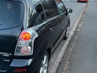 Gebraucht Toyota Corolla Verso 177 PS (130 kW) 2008 Schwarz Van / Kleinbus