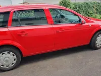 Gebraucht Opel Astra Edition 116 PS (85 kW) 2009 Rot Kombi