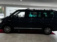 Gebraucht VW Multivan Highline 199 PS (146 kW) 2019 Starlight blue Van / Kleinbus