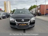 Gebraucht VW Touran Conceptline 102 PS (75 kW) 2009 Schwarz Van / Kleinbus
