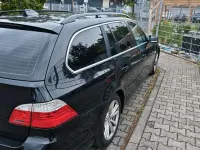 Gebraucht BMW 525 197 PS (144 kW) 2009 Schwarz Kombi