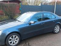 Gebraucht Mercedes E200 136 PS (100 kW) 2008 Grau Limousine