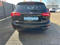 Gebraucht Ford Focus Cool & Connect 125 PS (91 kW) 2016 Andere Limousine