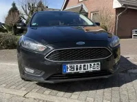 Używany Ford Focus Cool & Connect 120 KM (88 kW) 2018 Czarny Hatchback