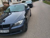 gebraucht BMW 320 i E90