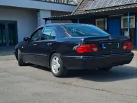 Gebraucht Mercedes E280 Avantgarde 204 PS (150 kW) 1997 Violet Limousine