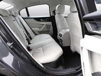 Gebraucht Jaguar XE SE 204 PS (150 kW) 2021 Grau Limousine