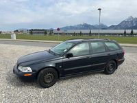 Gebraucht Volvo V40 136 PS (100 kW) 2001 Schwarz Kombi