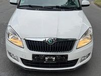 Gebraucht Skoda Fabia 75 PS (55 kW) 2012 Weiß Kombi